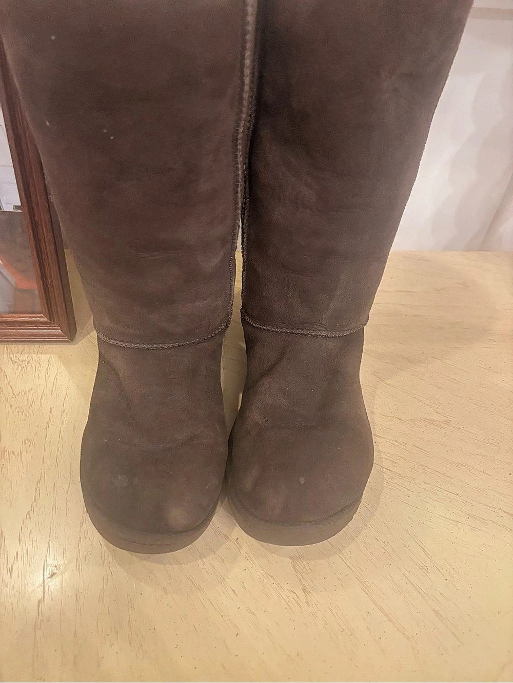 UGG Classic Tall Boot Suede Brown US 8